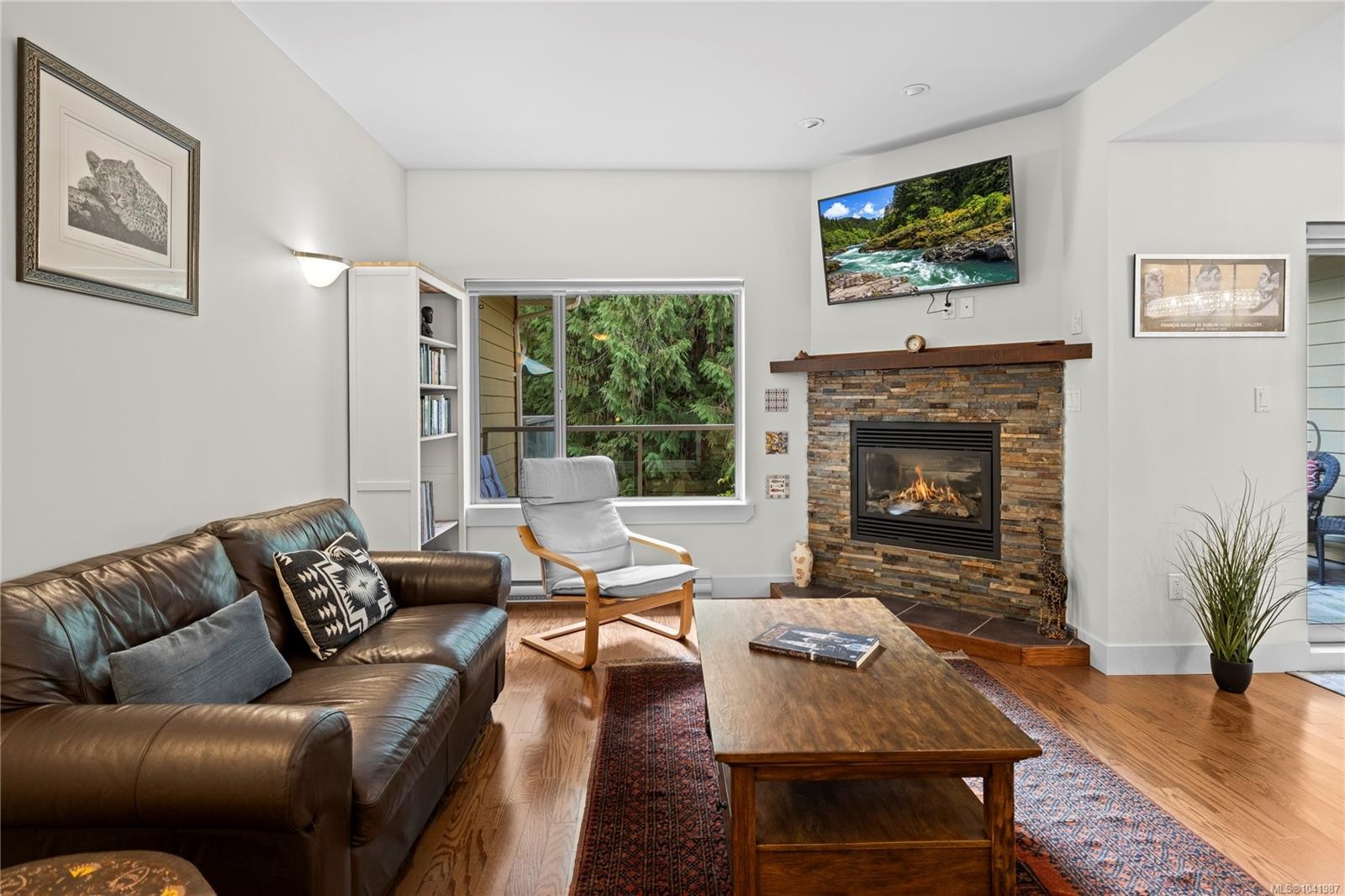 #302-1244 4Th Ave, Ladysmith, BC