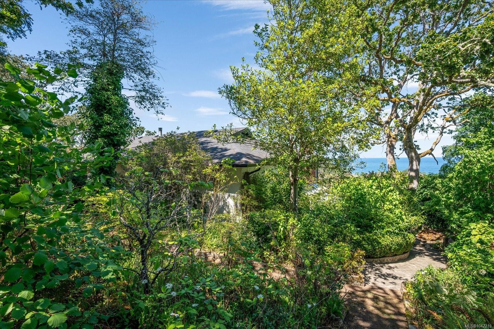 3647 Overlook Dr, Nanaimo, BC