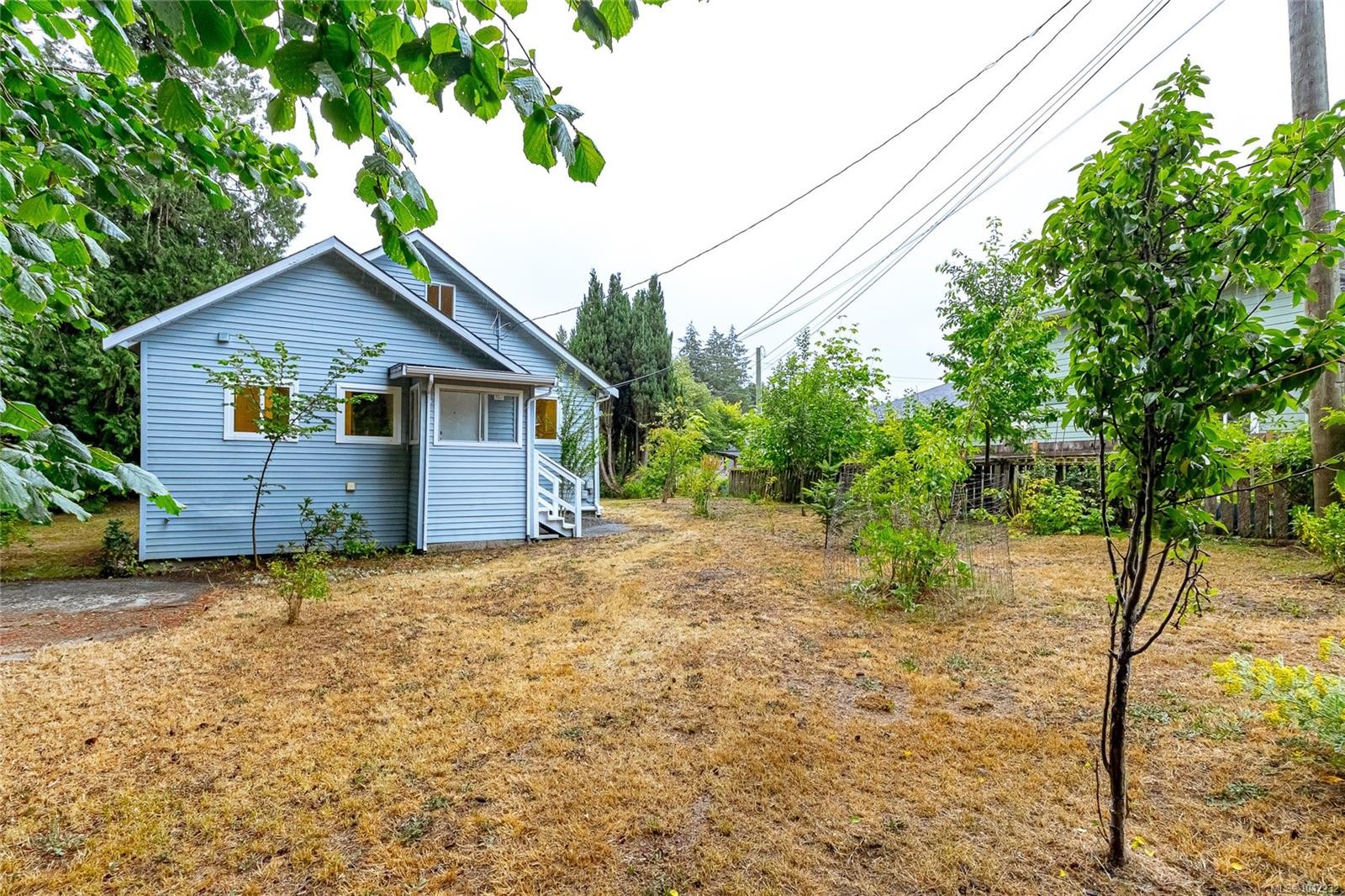 5934 Highland Ave, Duncan, BC