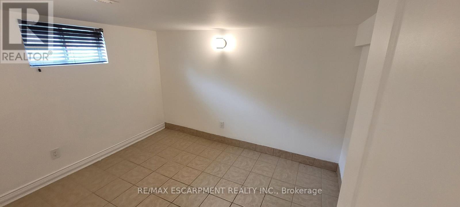 Lower Level - 98 Limeridge Road E, Hamilton, ON - Indoor Photo Showing Other Room
