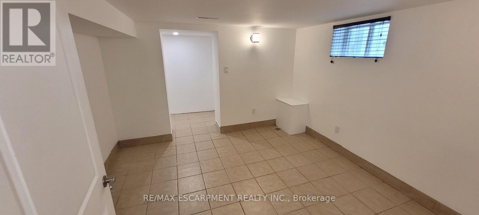 Lower Level - 98 Limeridge Road E, Hamilton, ON - Indoor Photo Showing Other Room