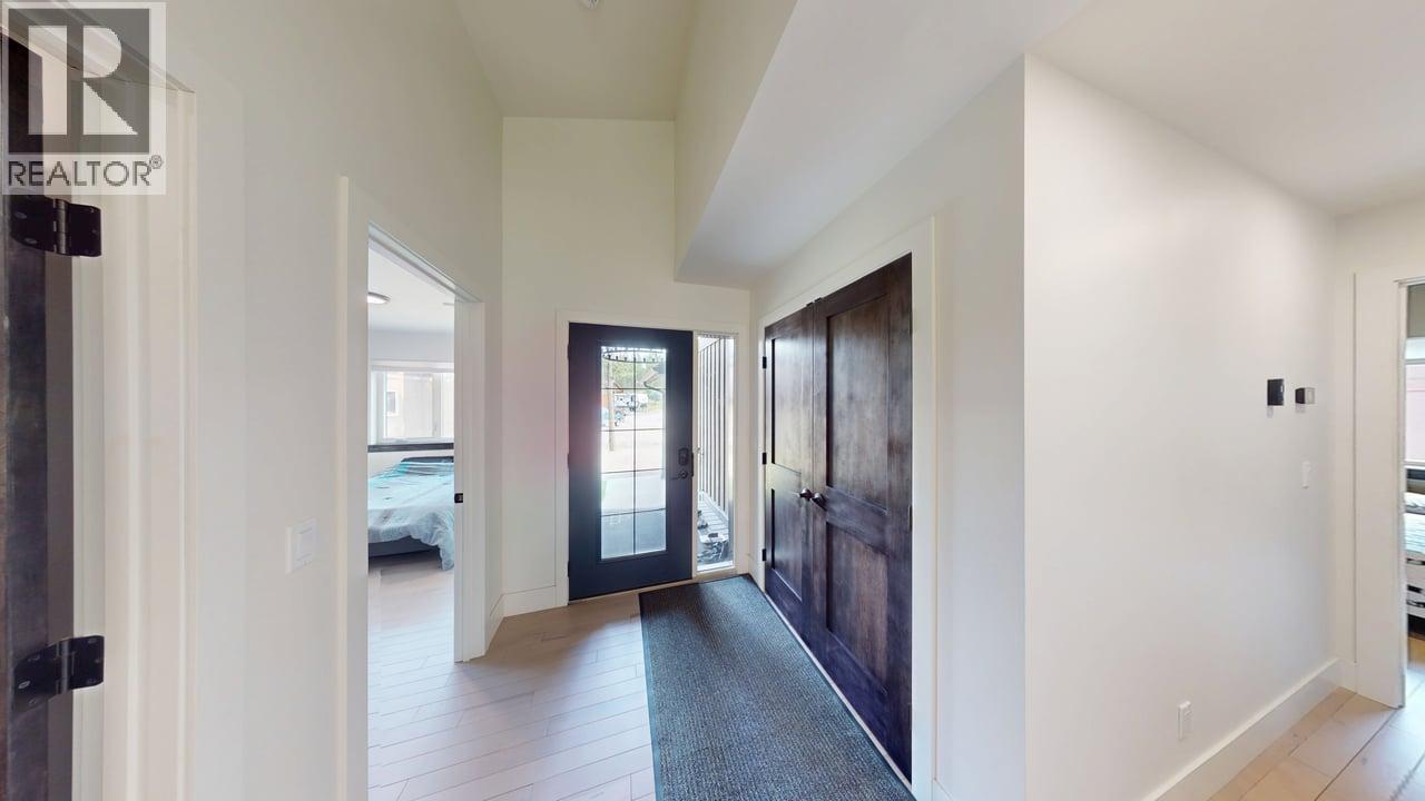 2552 Sandstone Mews, Invermere, BC