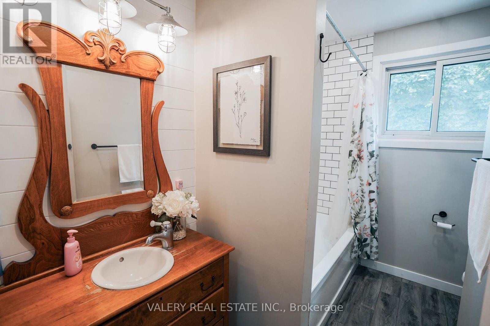 270 Cyrus Street, Cambridge, ON