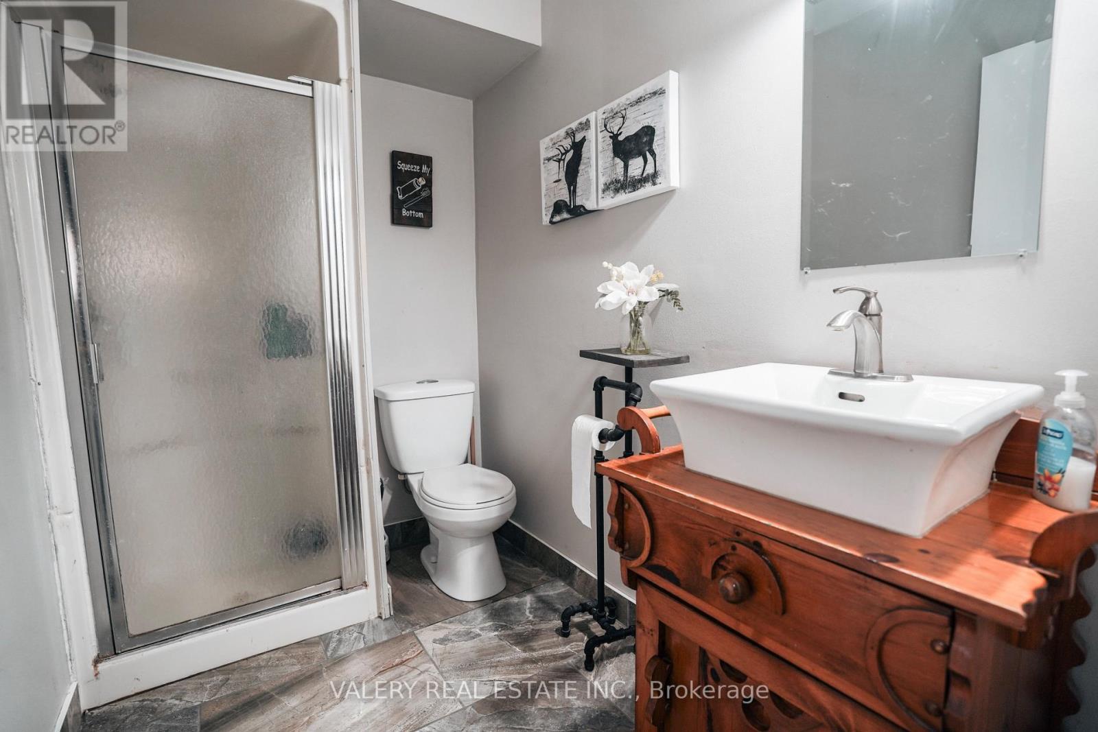 270 Cyrus Street, Cambridge, ON