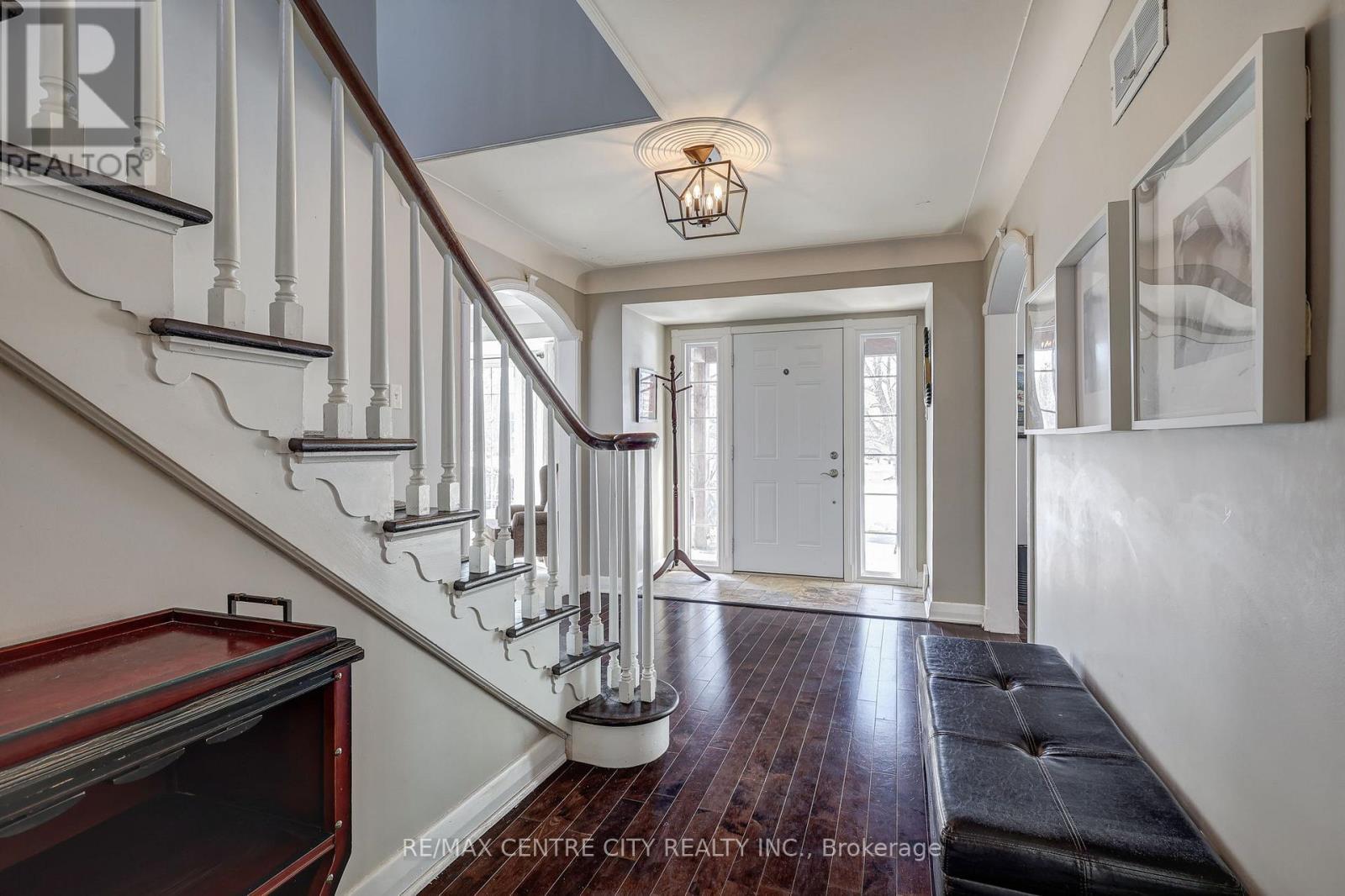 339 Sunset Drive, Central Elgin, ON
