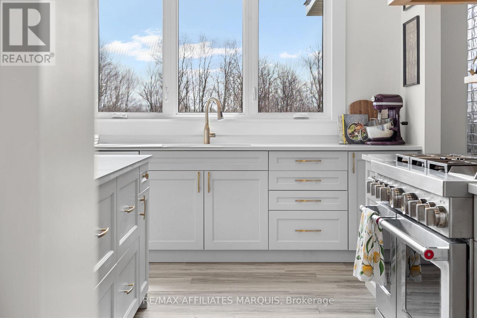 4421M Old Kingston Road, Rideau Lakes, ON