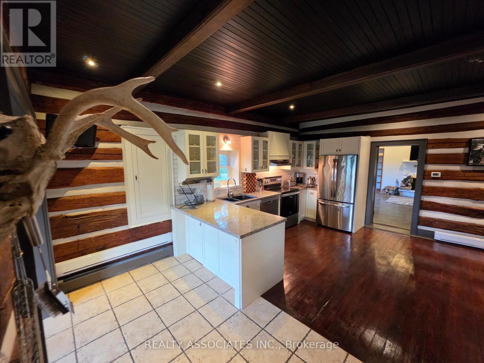 486289 30Th Side Road, Mono, ON - Indoor