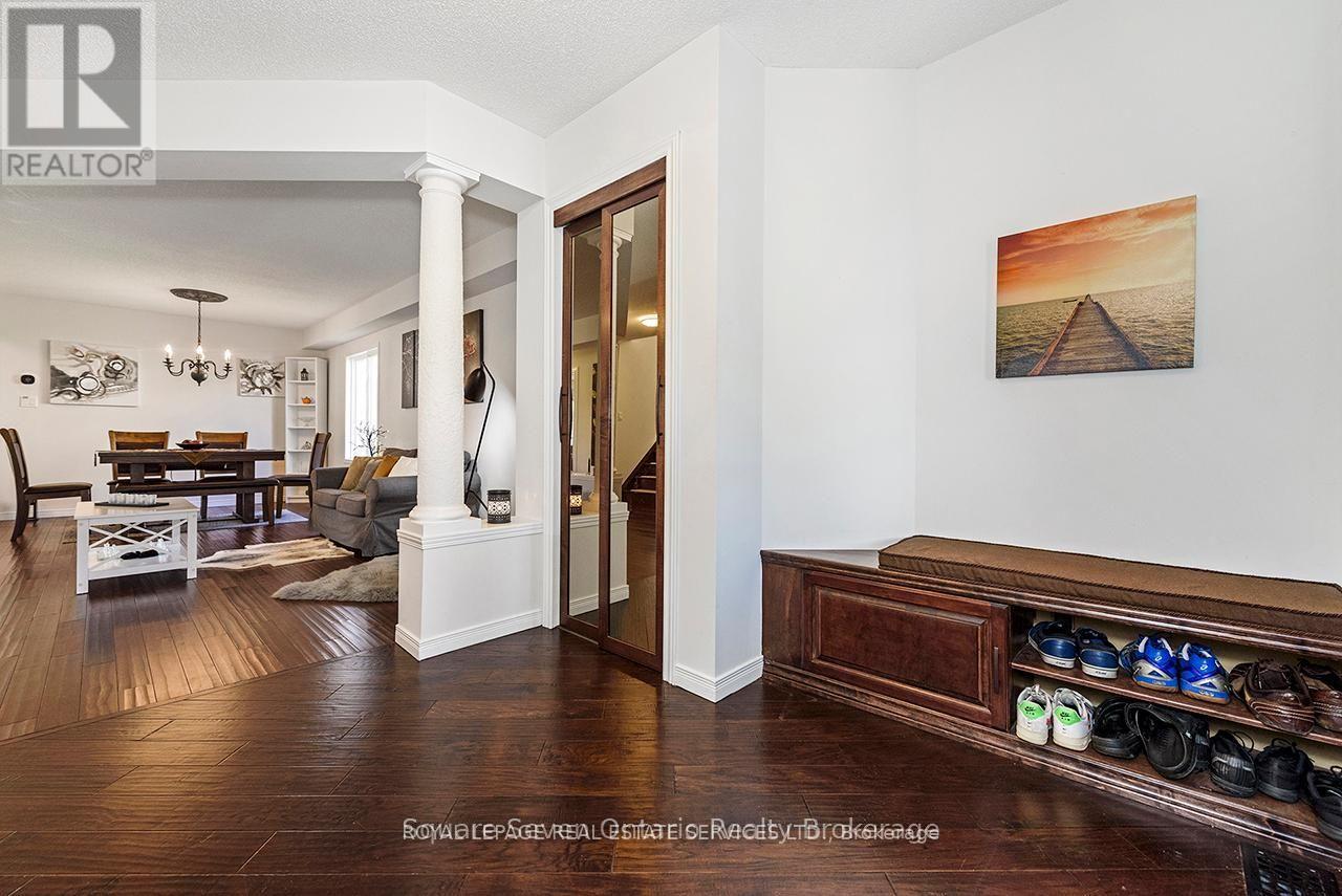 635 Commonwealth Crescent, Kitchener, ON - Indoor
