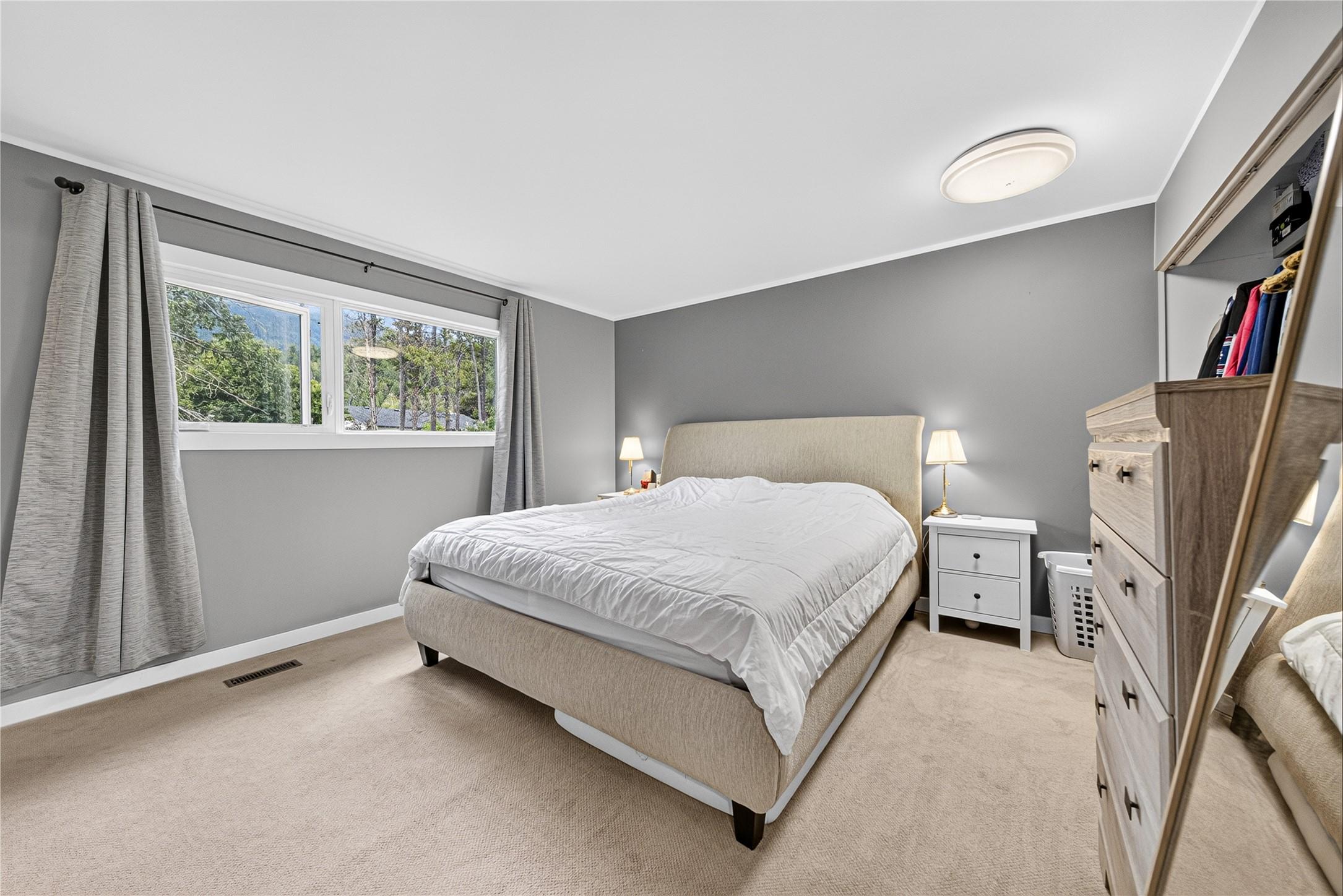 751 Fording Drive, Elkford, BC
