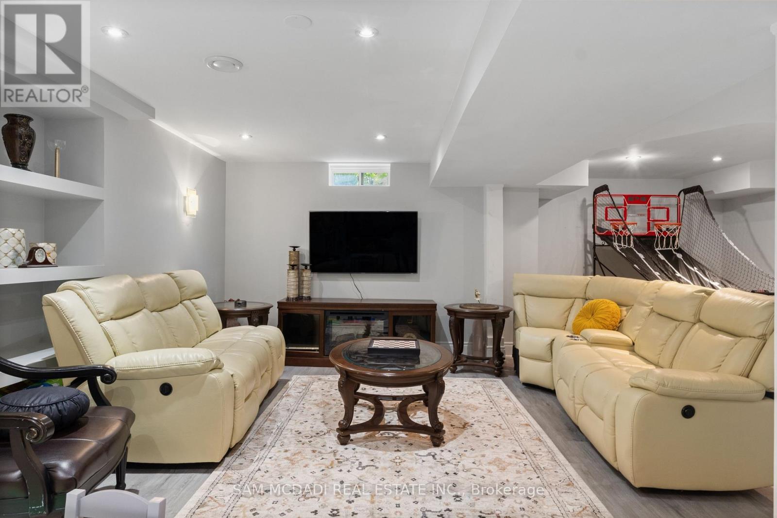 7516 Terragar Boulevard, Mississauga, ON