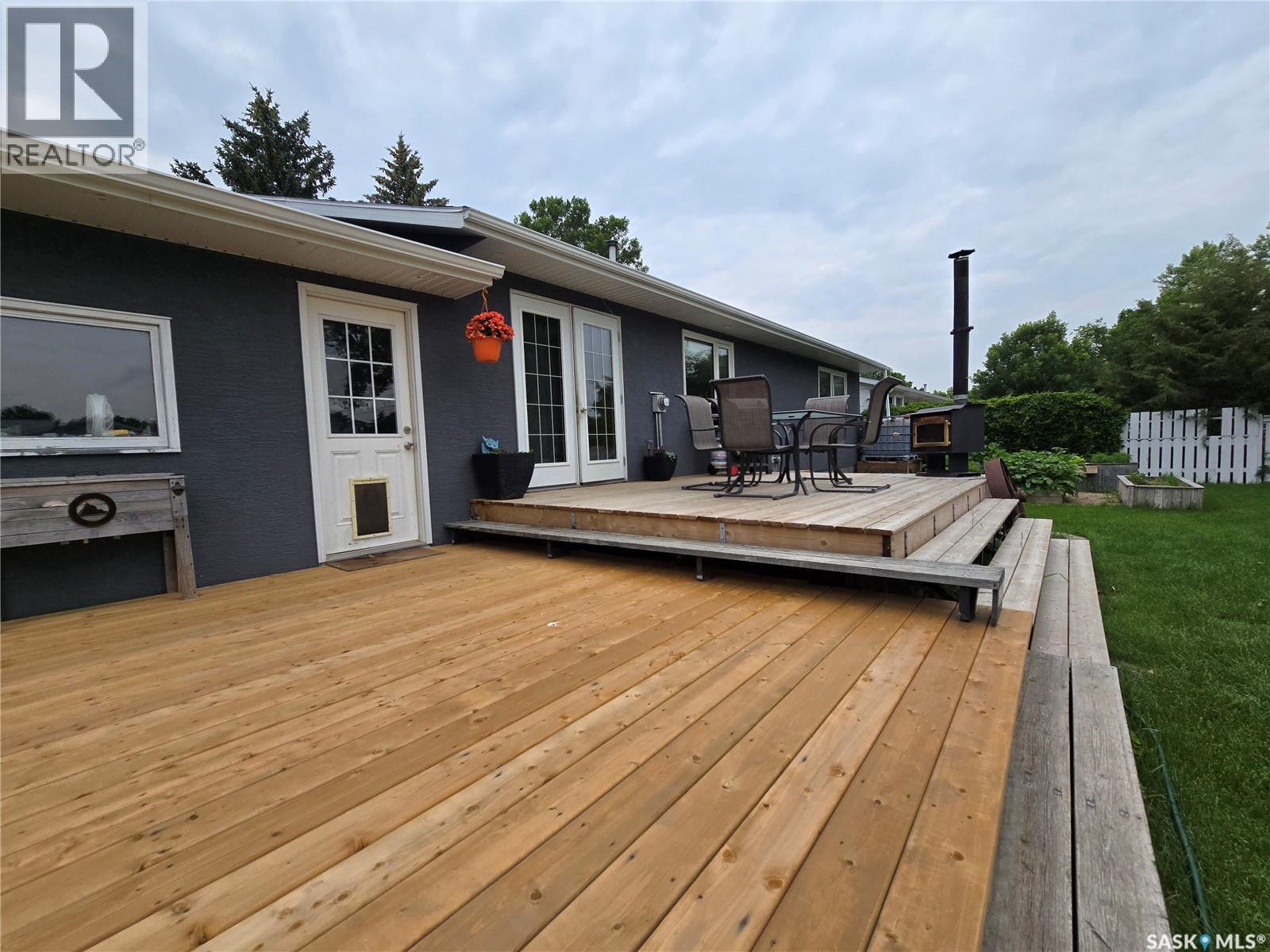 619 Brimacombe Drive, Weyburn, SK