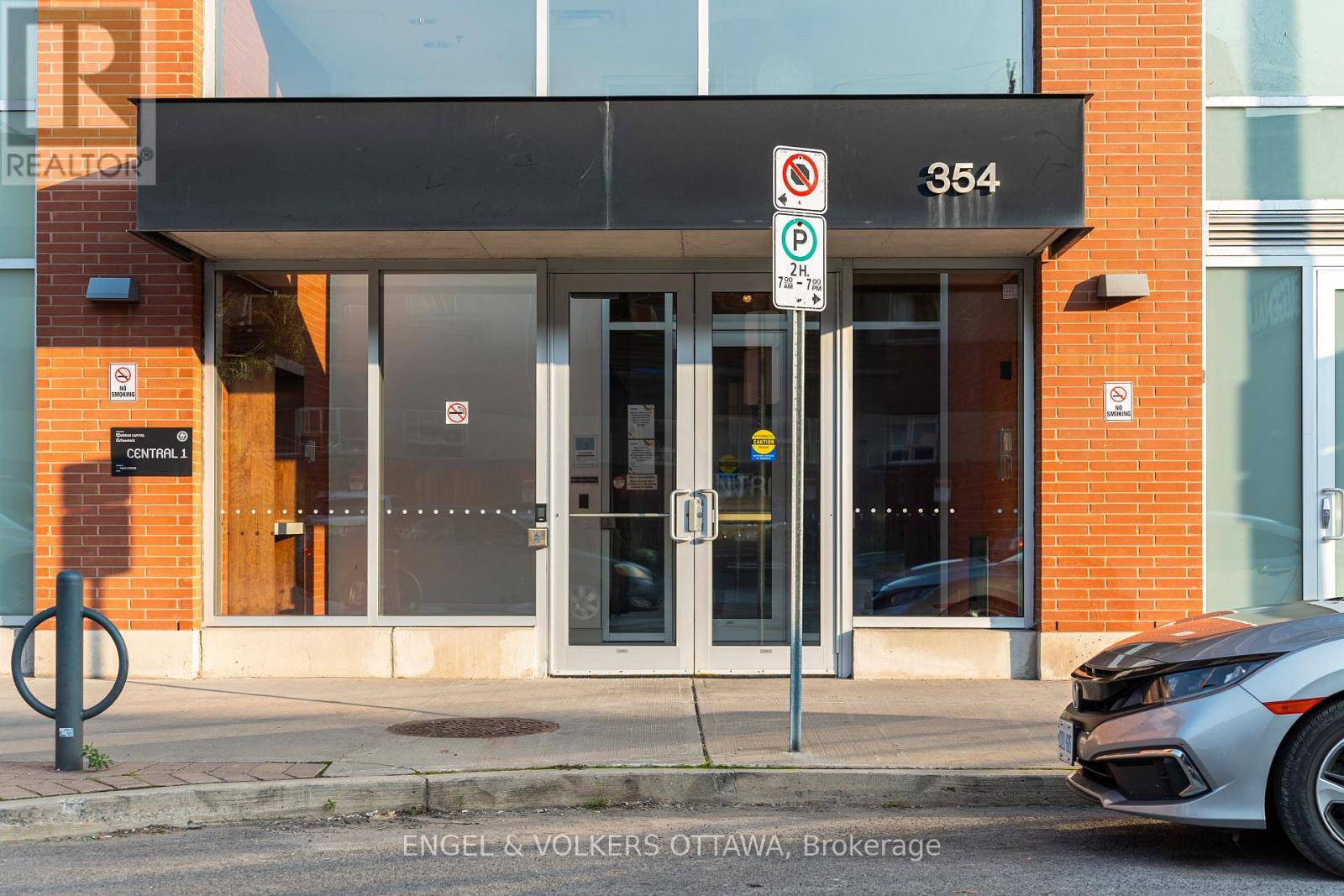 205 - 354 Gladstone Avenue, Ottawa, ON