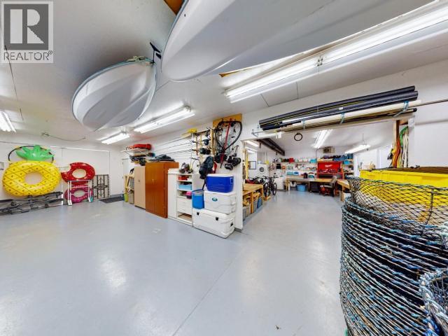 8206 Centennial Drive, Powell River, BC