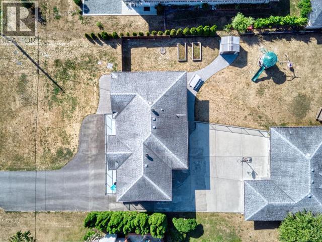 8206 Centennial Drive, Powell River, BC