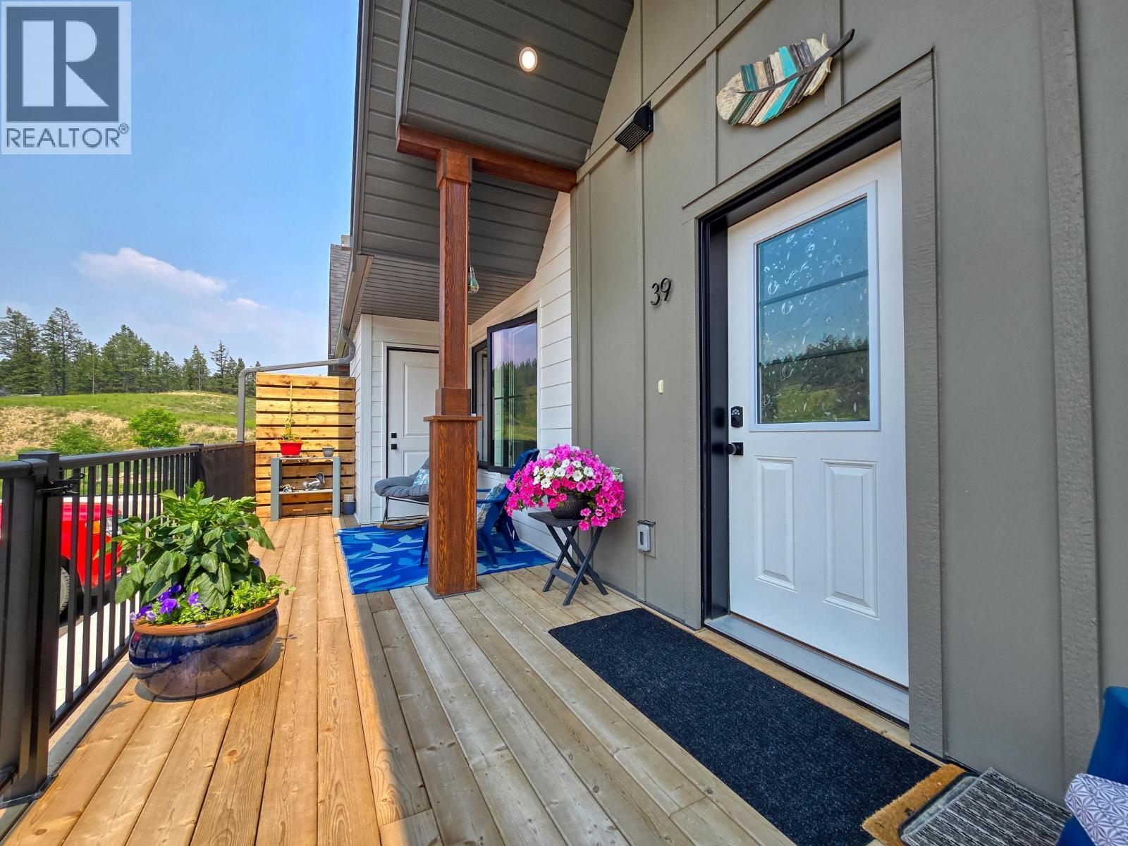 2096 Pine Tree Lane Unit# 39, Invermere, BC
