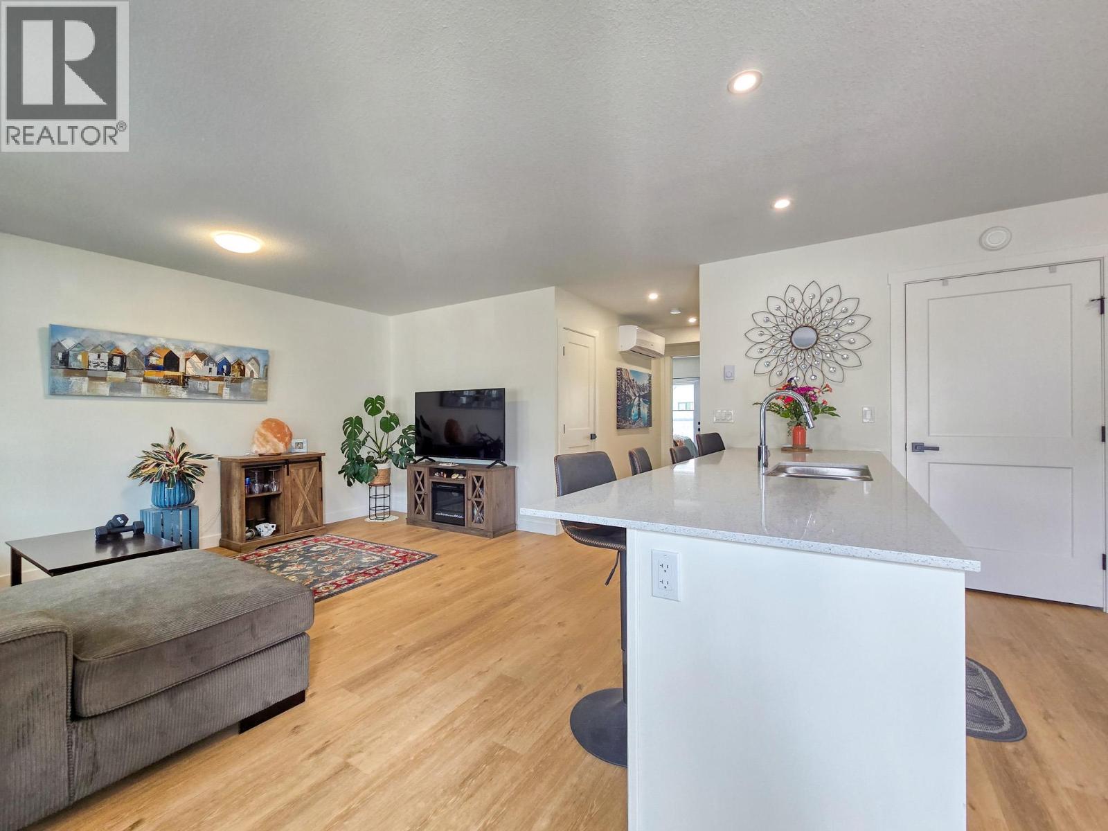 2096 Pine Tree Lane Unit# 39, Invermere, BC