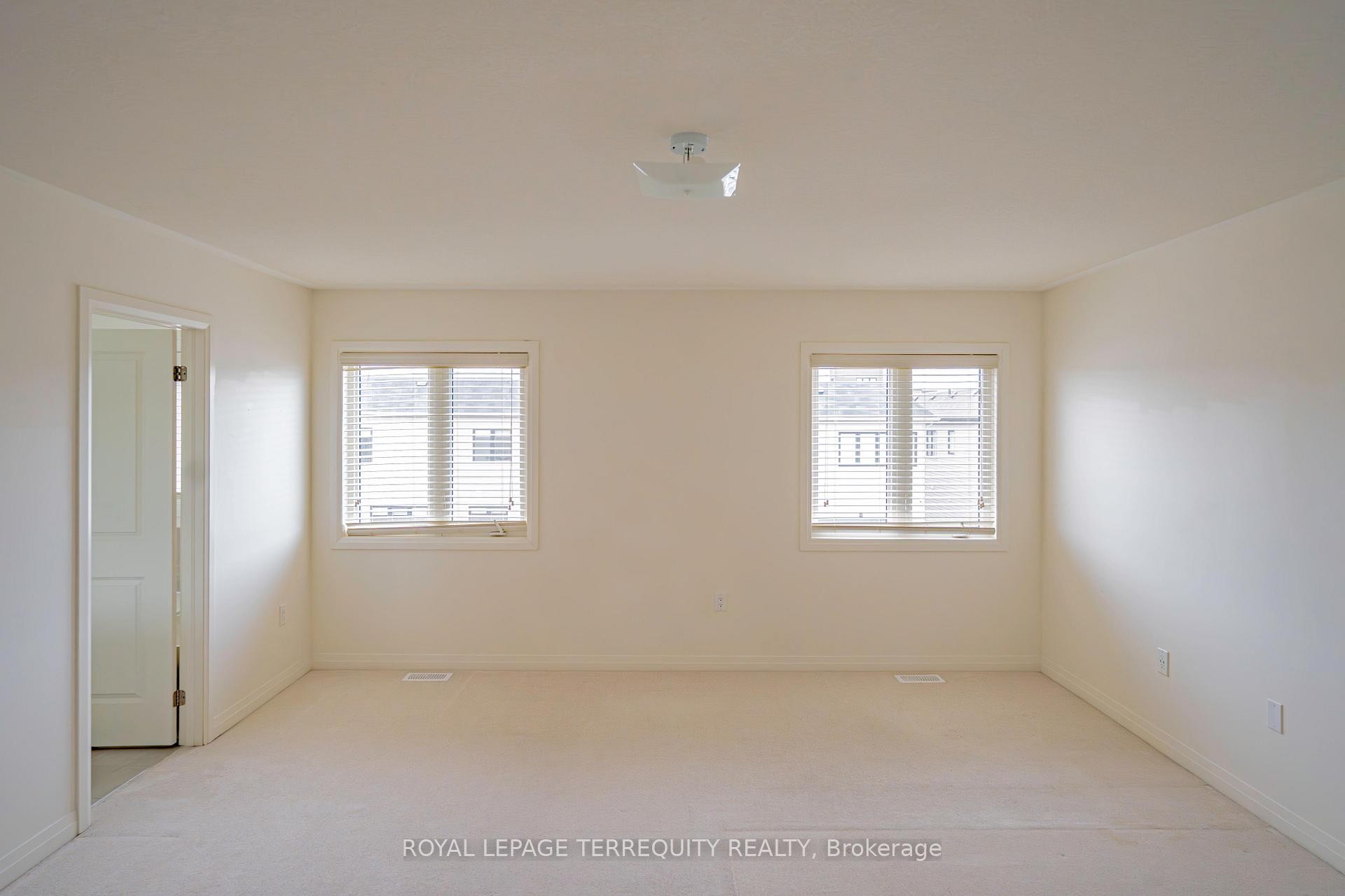 27 Clipper Lane, Clarington, ON