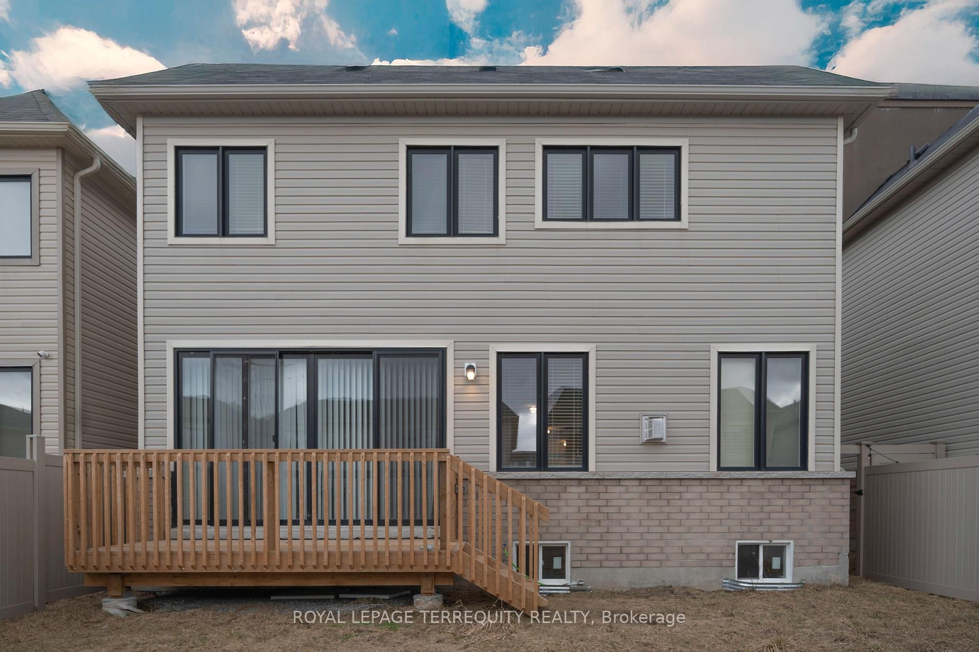 27 Clipper Lane, Clarington, ON