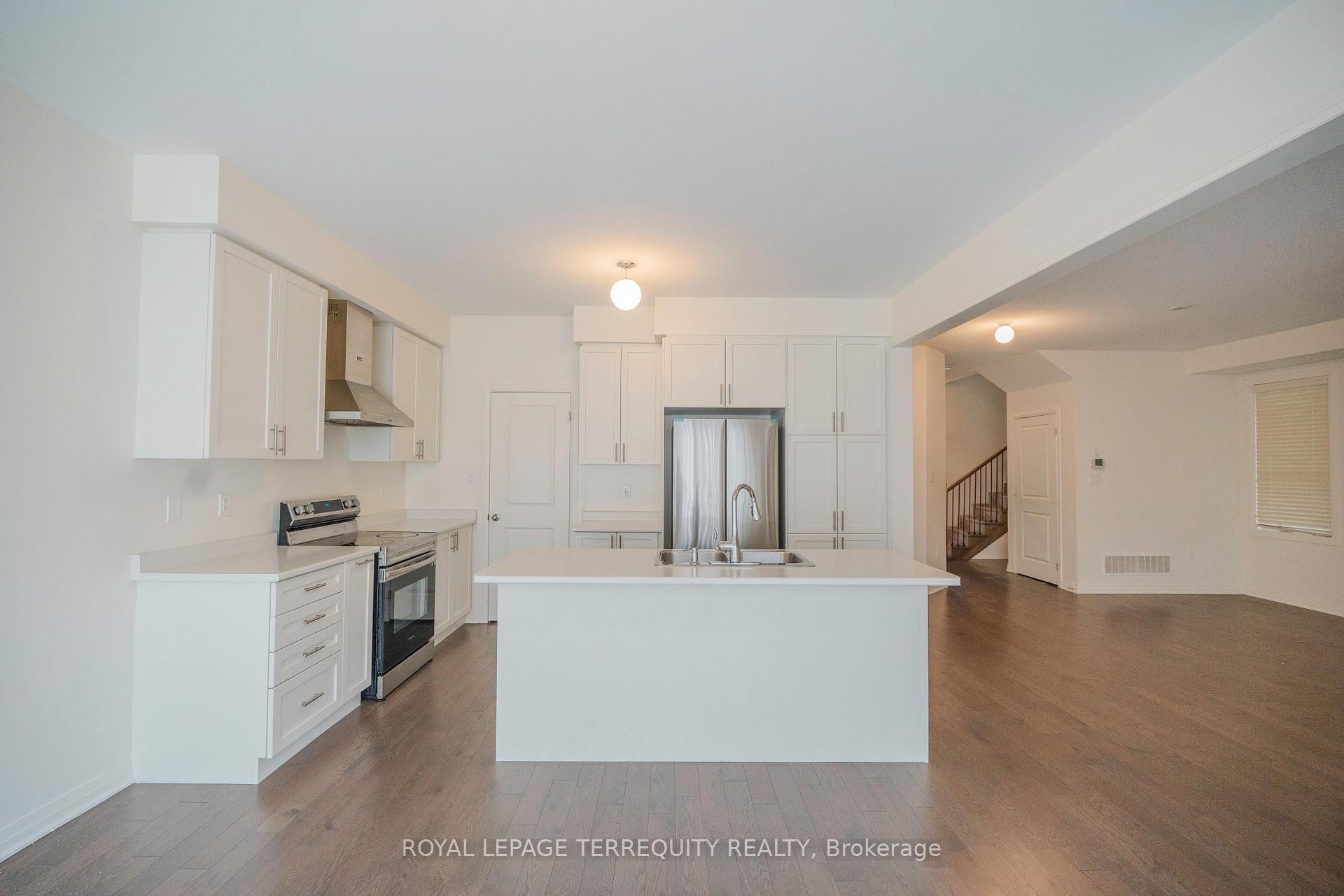 27 Clipper Lane, Clarington, ON