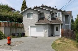 6160 Lakeview Dr Duncan, BC V9L 2G4