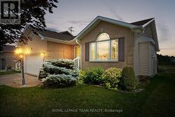 6 STONEHAVEN WAY Arnprior, ON K7S 0A5