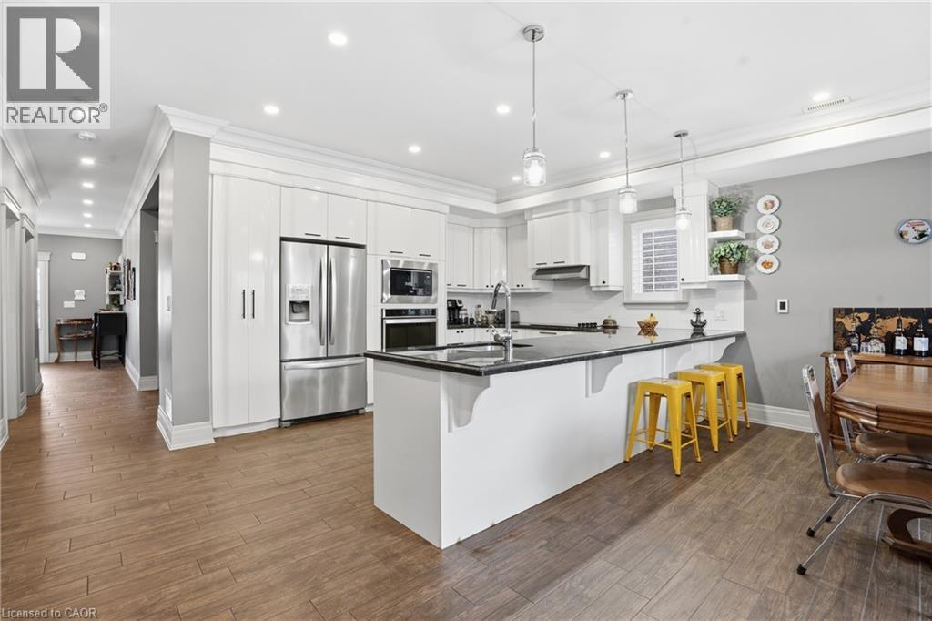 5 Arden Avenue, Hamilton, ON