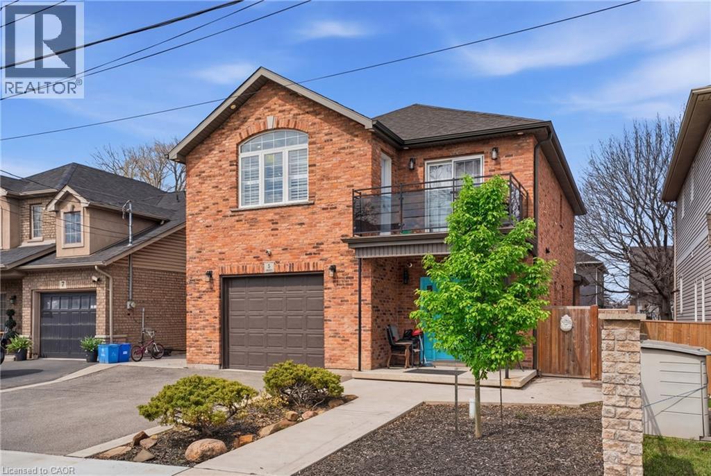 5 Arden Avenue, Hamilton, ON