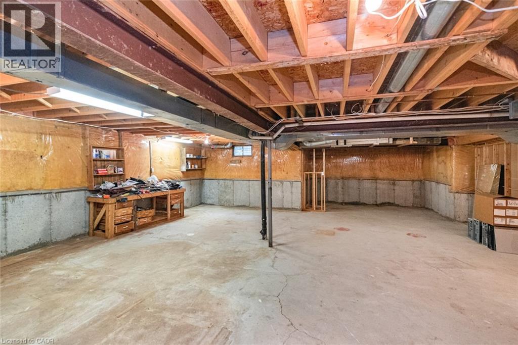 381 Kerman Avenue, Grimsby, ON - Indoor Photo Showing Basement