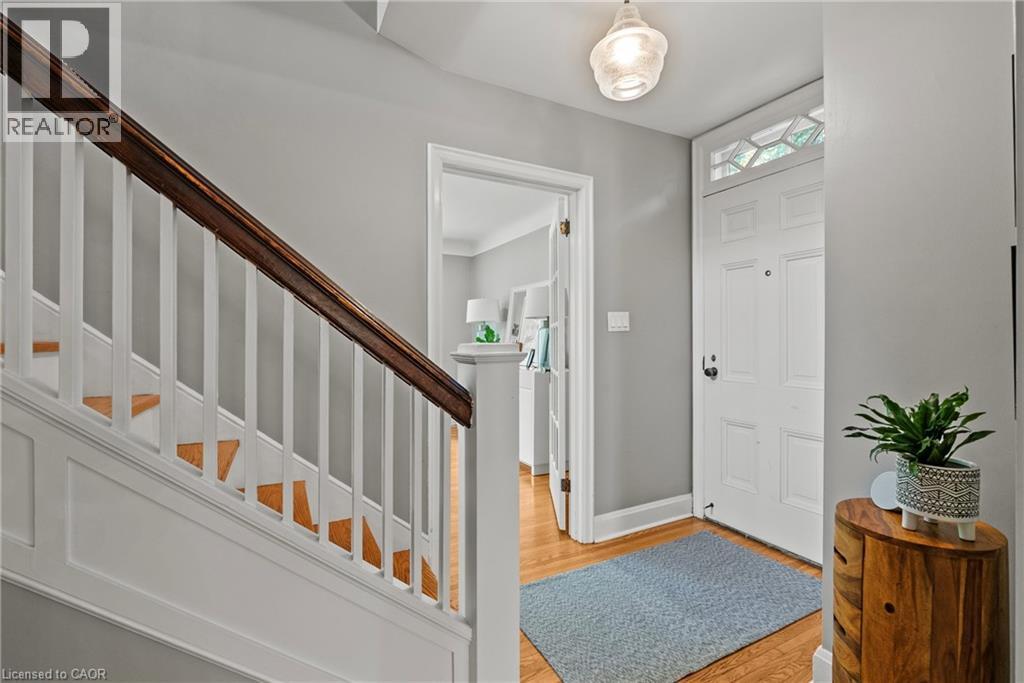 88 Rothsay Avenue, Hamilton, ON - Indoor Photo Showing Other Room