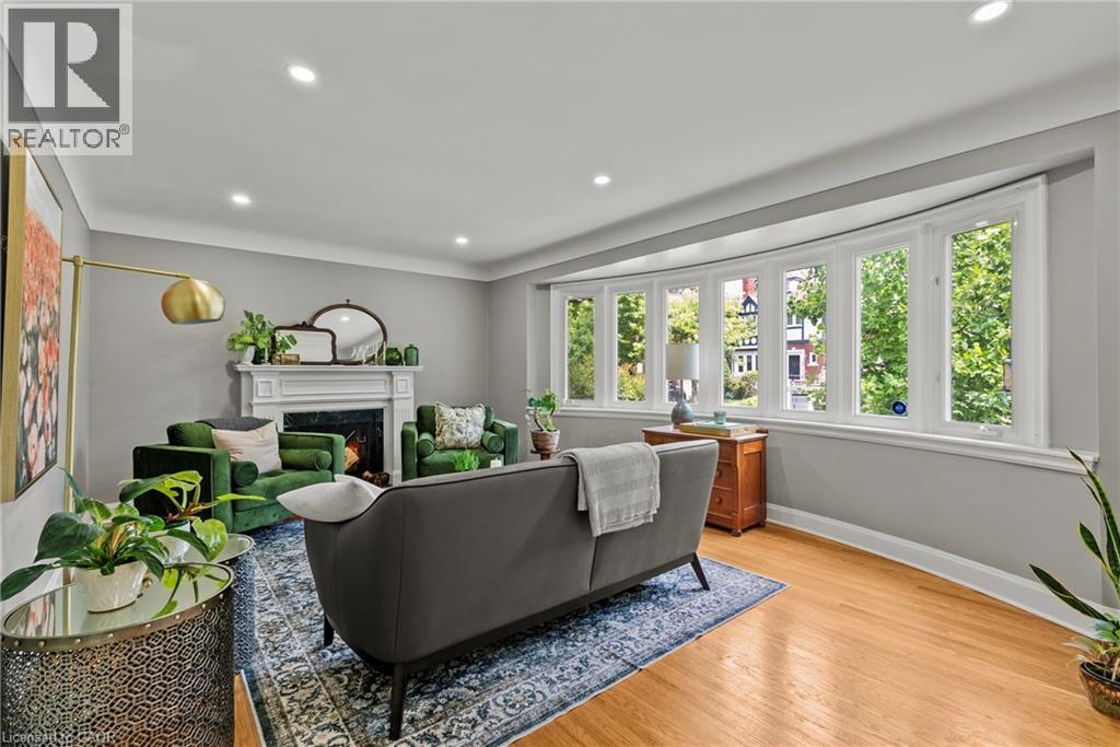 88 Rothsay Avenue, Hamilton, ON - Indoor Photo Showing Living Room With Fireplace