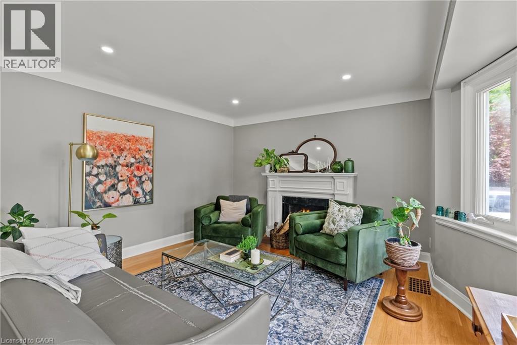 88 Rothsay Avenue, Hamilton, ON - Indoor Photo Showing Living Room With Fireplace
