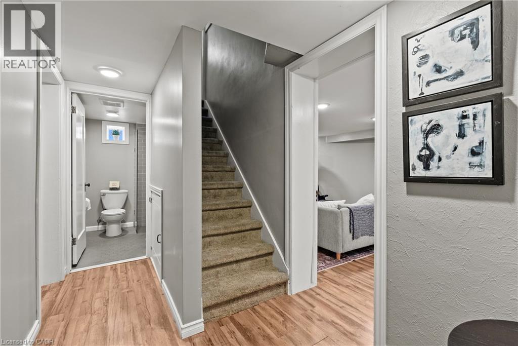 88 Rothsay Avenue, Hamilton, ON - Indoor Photo Showing Other Room