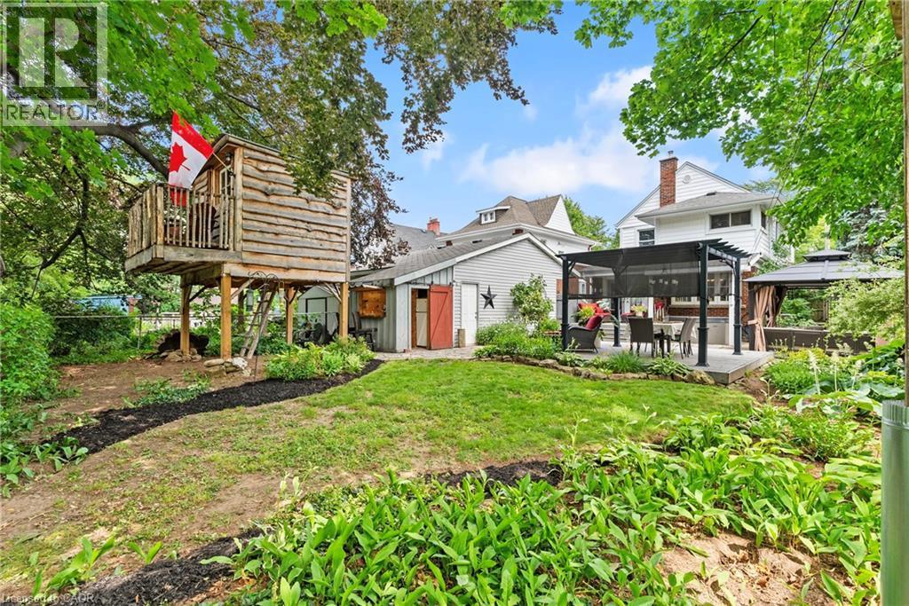 88 Rothsay Avenue, Hamilton, ON - Outdoor