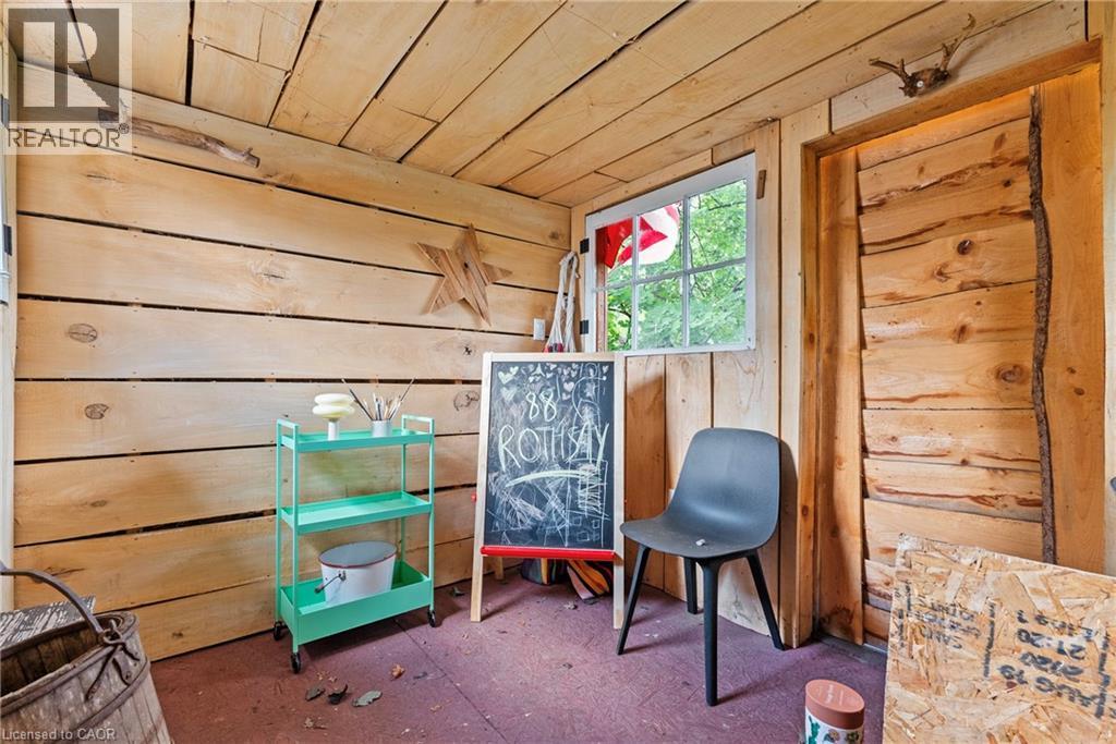88 Rothsay Avenue, Hamilton, ON - Indoor Photo Showing Other Room