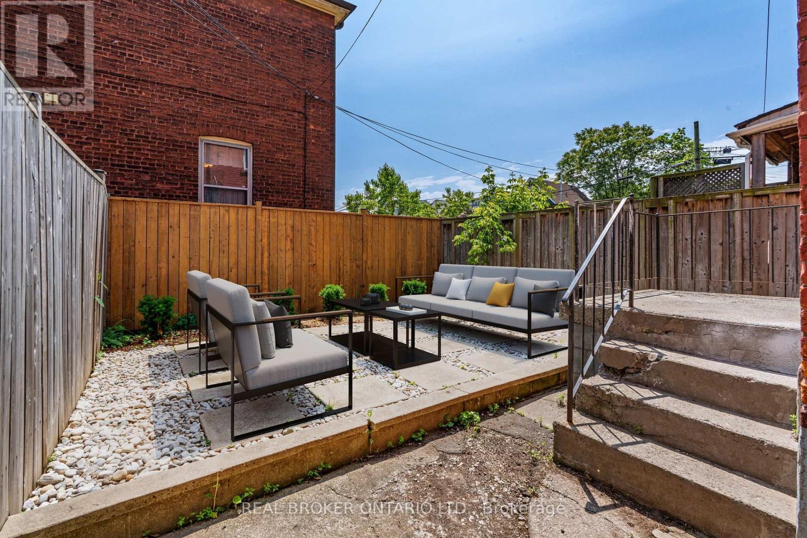 Virtually Staged - 40 Ashley Street, Hamilton, ON