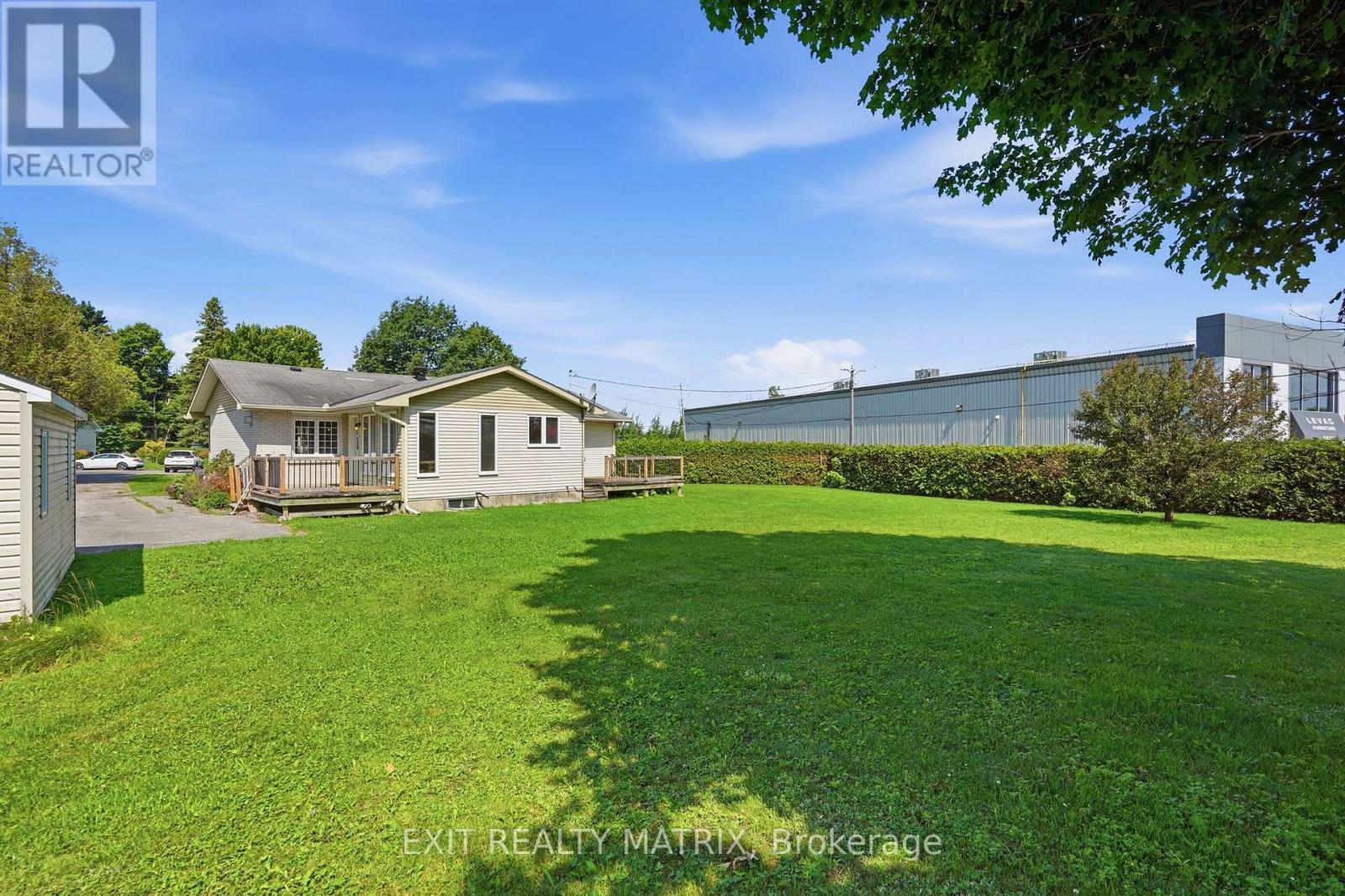 3 Hillview Circle, Champlain, ON