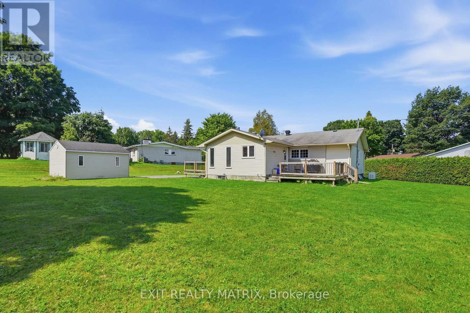 3 Hillview Circle, Champlain, ON