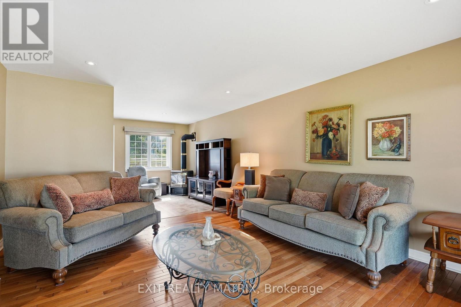 3 Hillview Circle, Champlain, ON