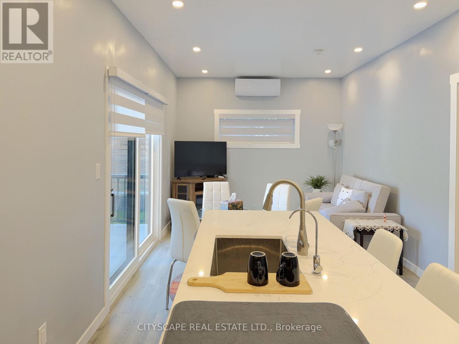 3211 Angel Pass (Secondary Dwelling) Drive, Mississauga, ON - Indoor