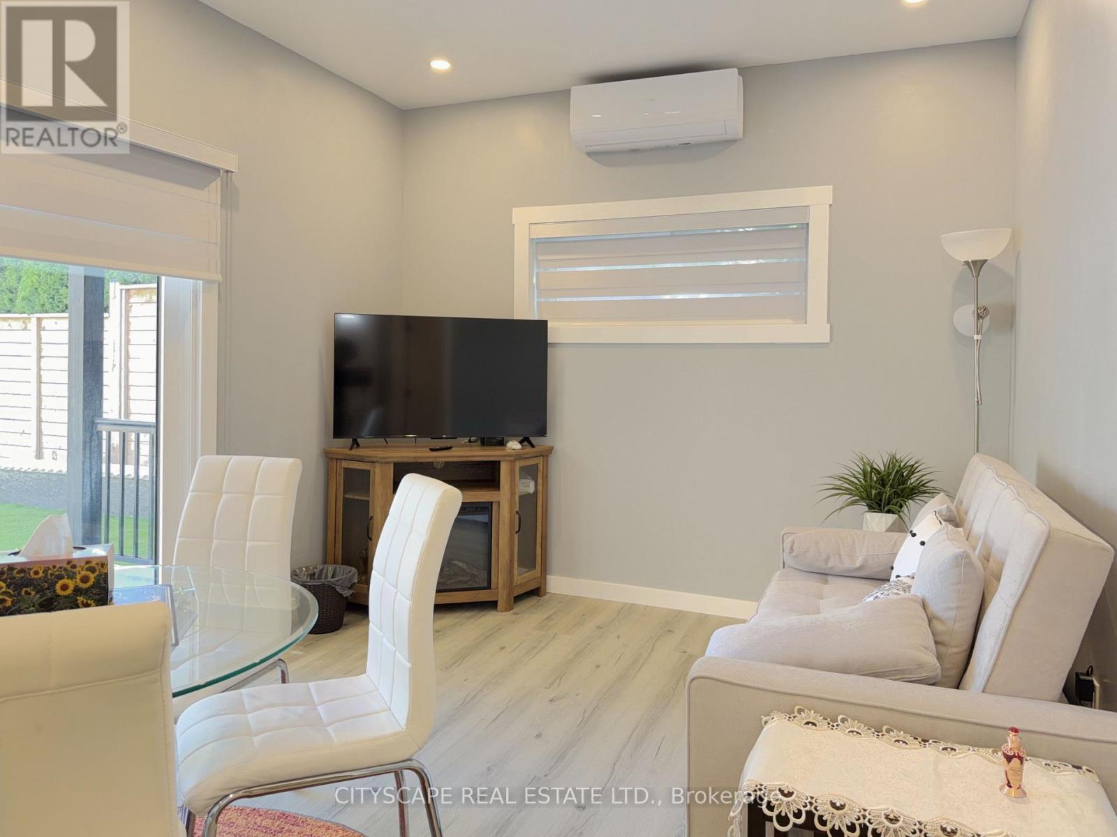 3211 Angel Pass (Secondary Dwelling) Drive, Mississauga, ON - Indoor
