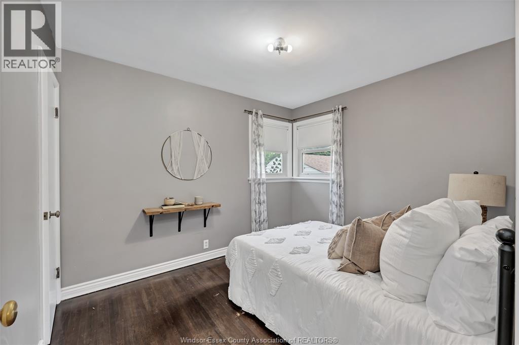3668 Mckay, Windsor, ON