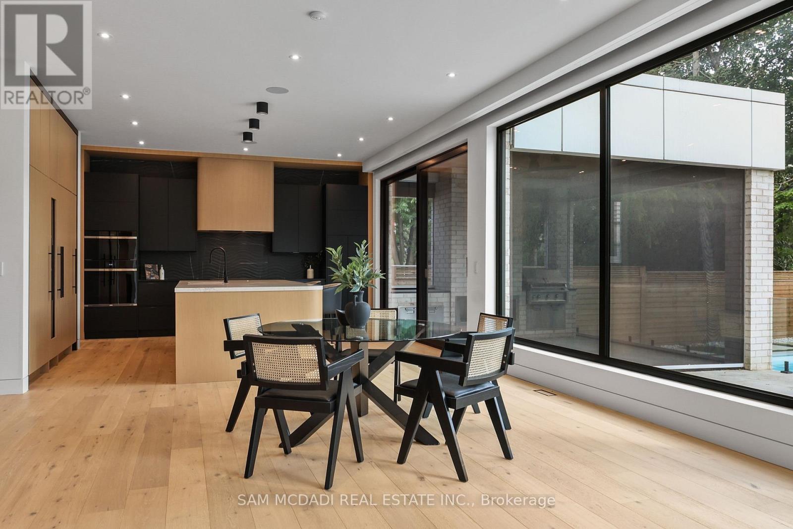 2186 Harcourt Crescent, Mississauga, ON