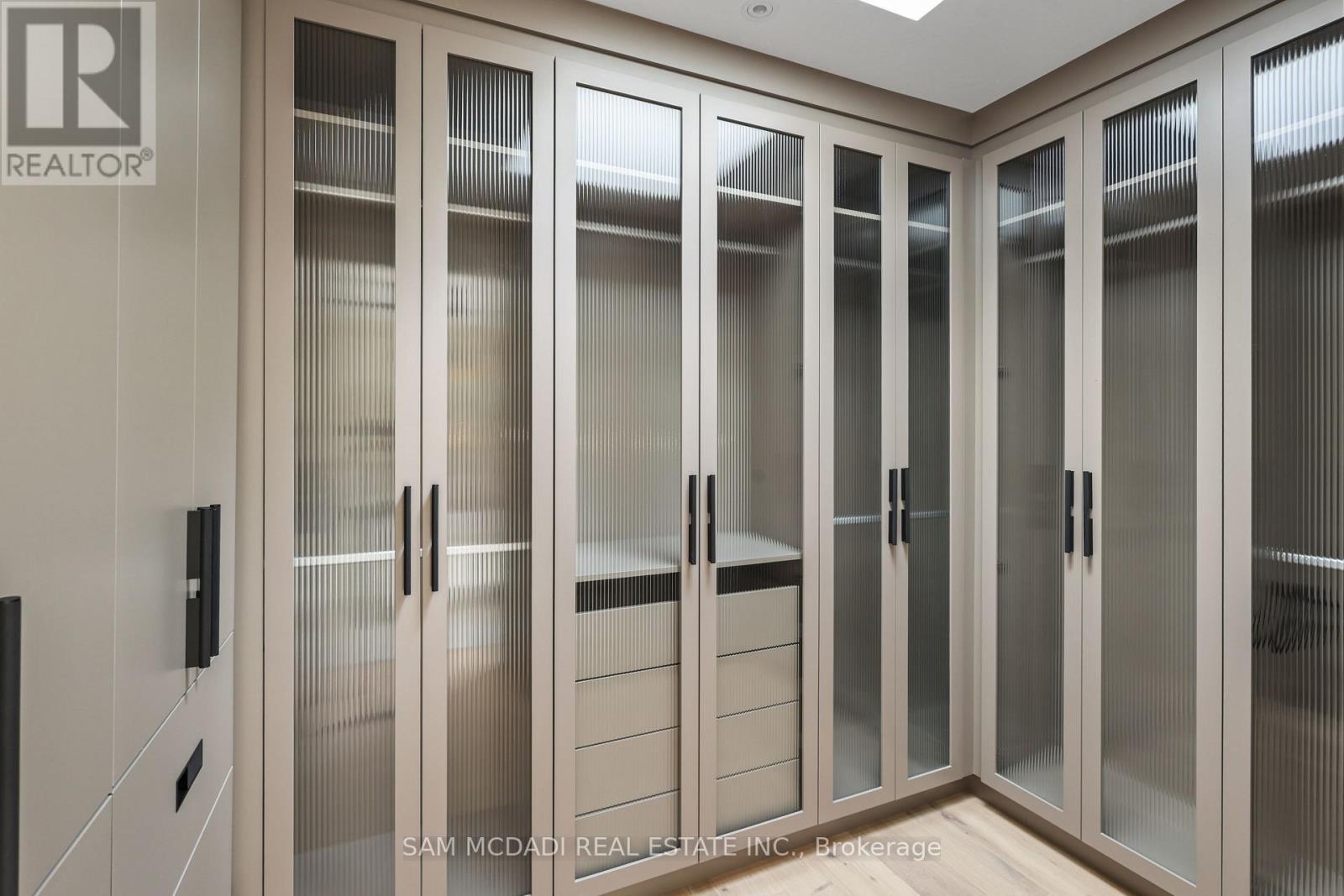 2186 Harcourt Crescent, Mississauga, ON