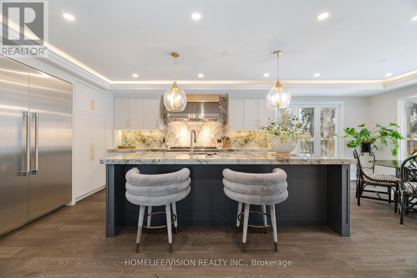 1298 Bunsden Avenue, Mississauga, ON