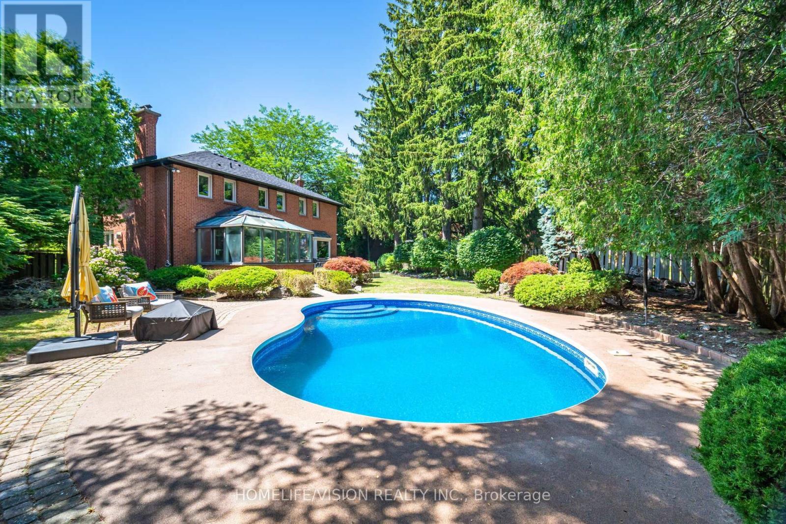 1298 Bunsden Avenue, Mississauga, ON