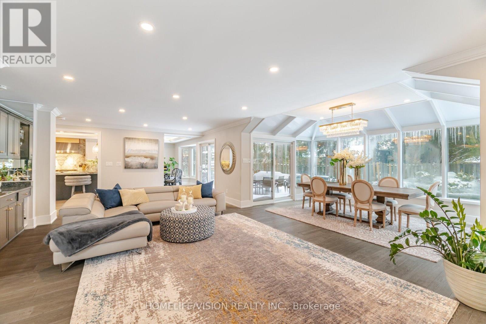 1298 Bunsden Avenue, Mississauga, ON