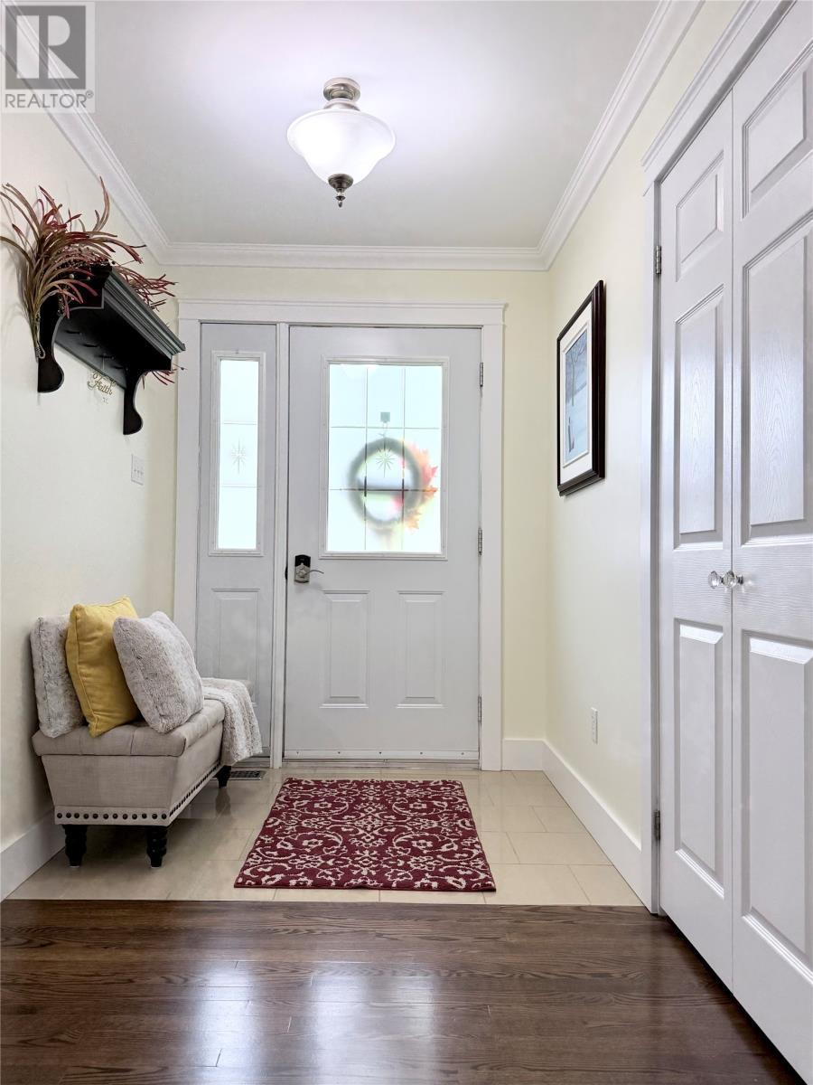 11 Tenth Avenue, Pasadena, NL