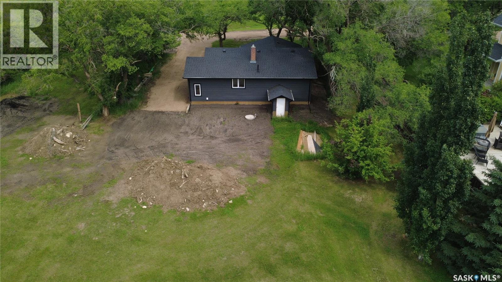 324 Penner Street, Waldheim, SK - Outdoor