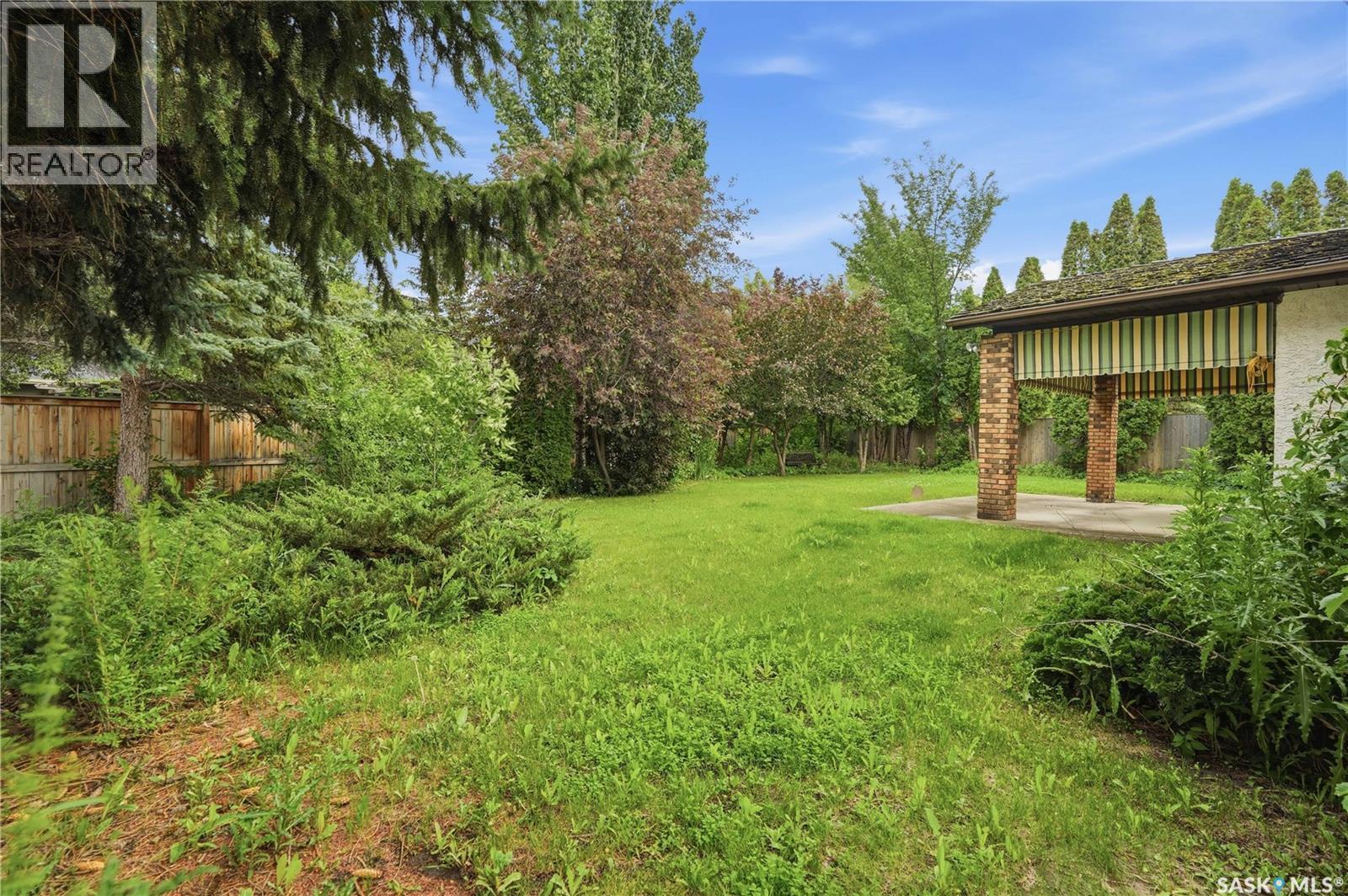 18 Lakeview Place, Regina, SK