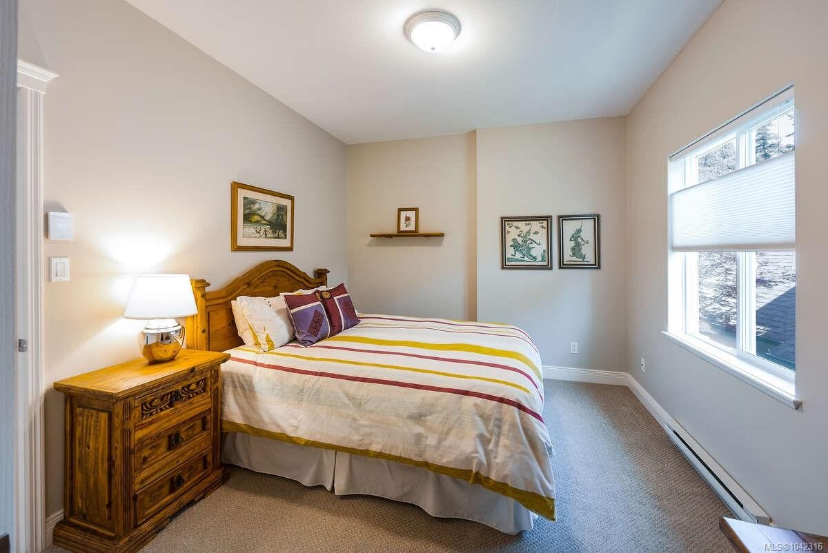 #10-1646 Balmoral Ave, Comox, BC